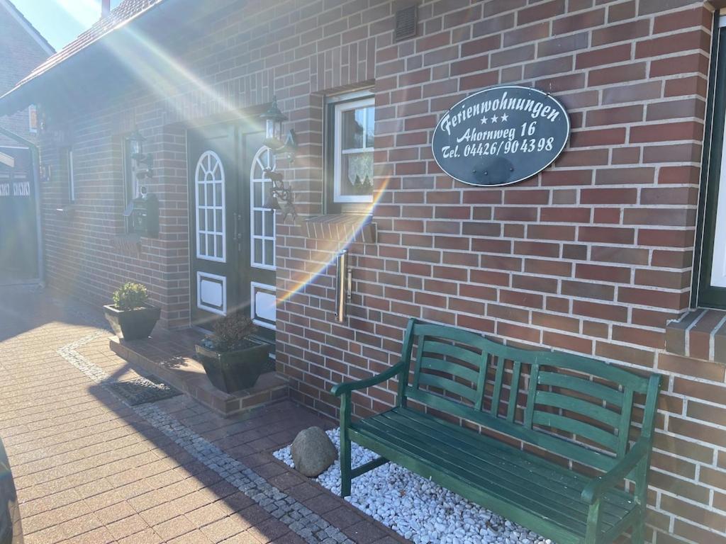 Ferien Im Wangerland Leuchtturm Minsen Schillig Hund Pool Sauna Appartement